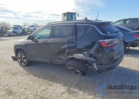 2018 Jeep Compass Limited из США, поврежденный, VIN 3C4NJDCBXJT341160